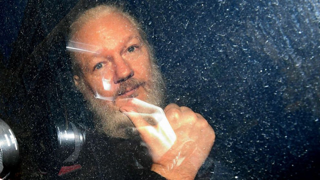 Departamentul de Stat american a anunțat inculparea fondatorului Wikileaks Julian Assange