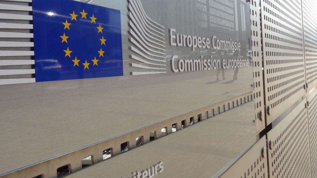 Comisia Europeană | Este nevoie de un spațiu aerian unic. Unul din patru sau cinci zboruri  are întârzieri