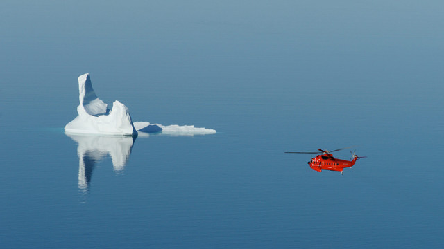 Piloții unui elicopter prăbușit în zona subantarctică au fost găsiți în viață