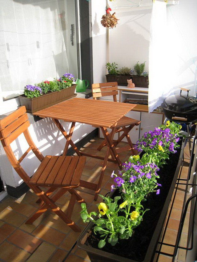 Cum îți poți transforma balconul într-o oază (GALERIE FOTO)