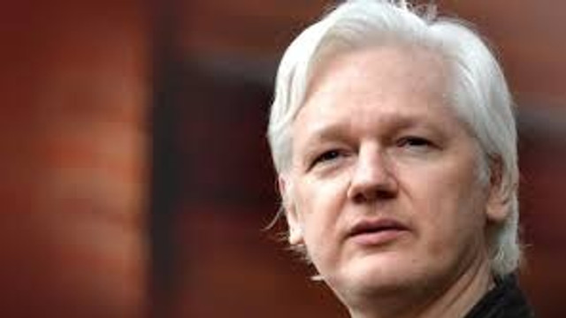 UPDATE | Procurorii suedezi au decis redeschiderea anchetei în cazul lui Julian Assange
