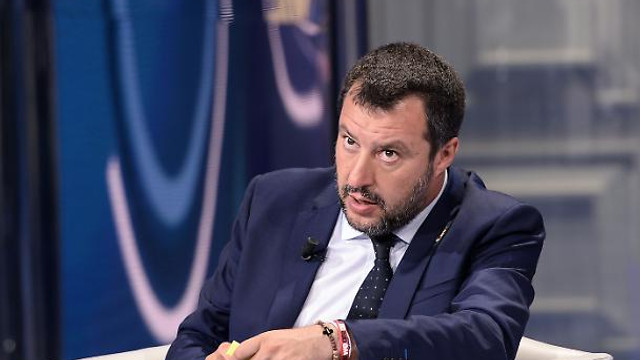 Matteo Salvini se așteaptă la o amendă de trei miliarde de euro de la UE din cauza datoriei ridicate a Italiei
