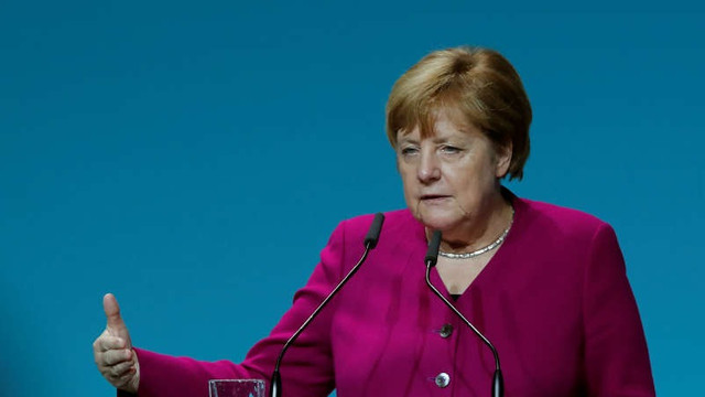 Angela Merkel vrea să continue negocierile de pace pentru conflictul din Ucraina cu noul președinte Zelenski