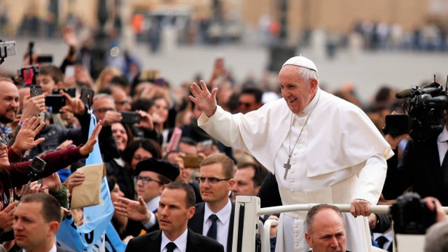 Iași | Permisele de acces pentru întâlnirea cu Papa Francisc au fost trimise în parohiile catolice pentru distribuire