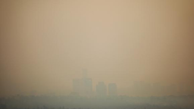 VIDEO | Nor galben de poluare extremă în Mexico. Oamenii sunt sfătuiți să stea în case