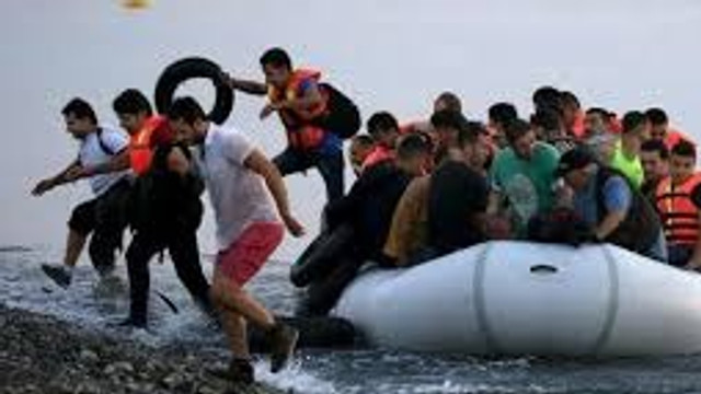 Migranți judecați pe insula Lesbos, în Grecia