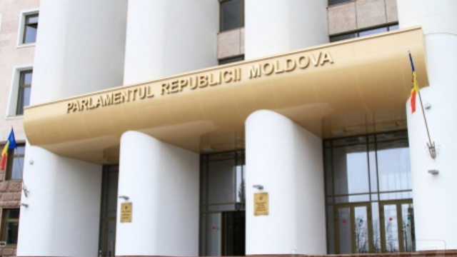 EXPERT | Partidele parlamentare nu doresc să meargă la dialog nici măcar pentru a rezolva problemele interne ale R. Moldova, deoarece se tem să-și piardă electoratul