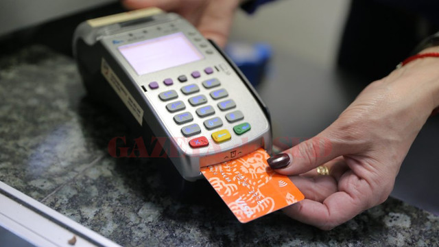 Comisioanele la plățile cu cardul în R.Moldova ar putea fi micșorate
