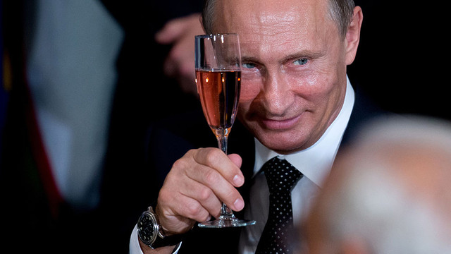 Lovitură de teatru: Putin a revenit „pe val” după ce sociologii Kremlinului au schimbat metodologia de „făcut” sondaje