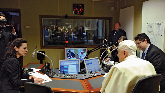Vaticanul va emite un nou buletin de știri săptămânal, în limba latină