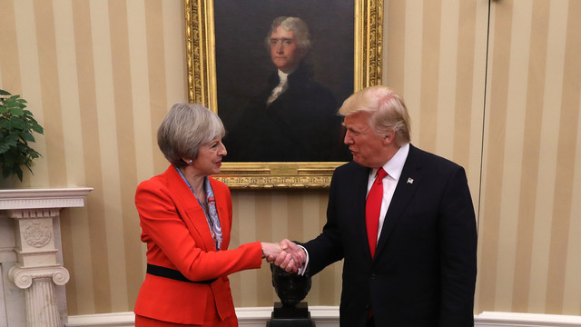 Donald Trump urmează să se întâlnească cu premierul  britanic Theresa May