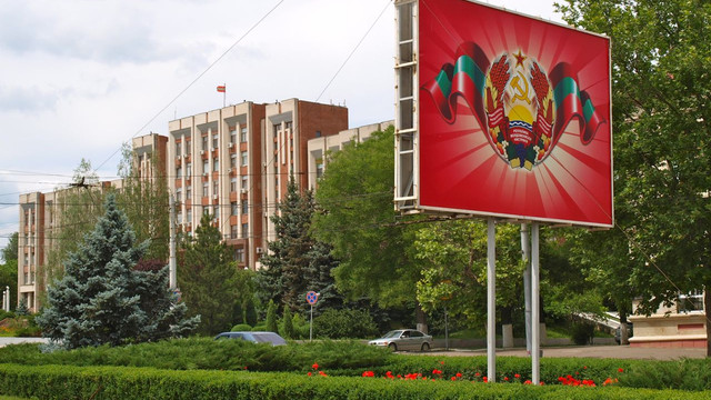 Opoziția din Transnistria îl roagă pe Putin să-i scape și pe ei de oligarhi
