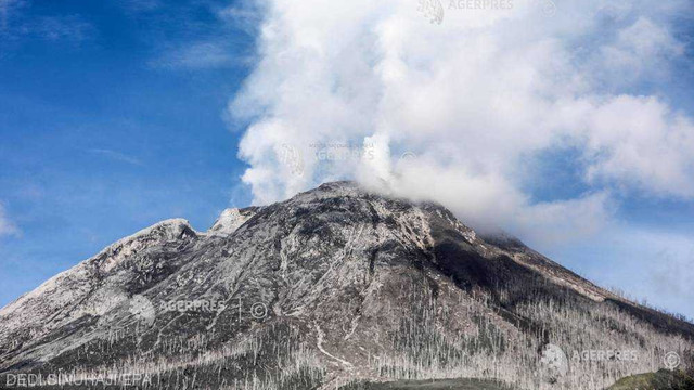 13 morți și 57 de răniți după erupția unui vulcan pe insula Java