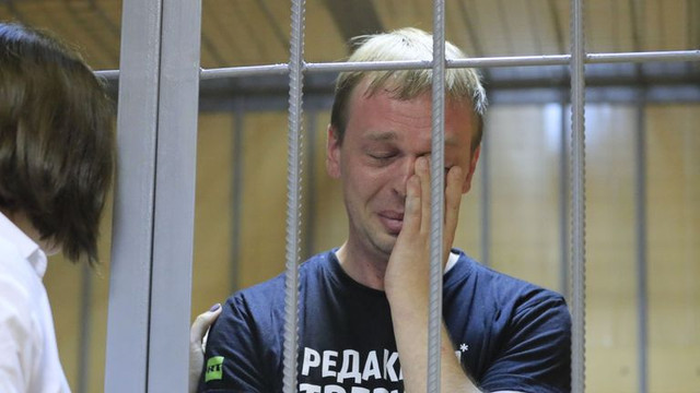 Rusia | Doi generali de poliție implicați în arestarea jurnalistului Golunov au fost demiși