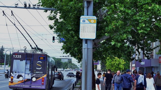 Micșorarea numărului de troleibuze și autobuze în Chișinău se va desfășura în două etape