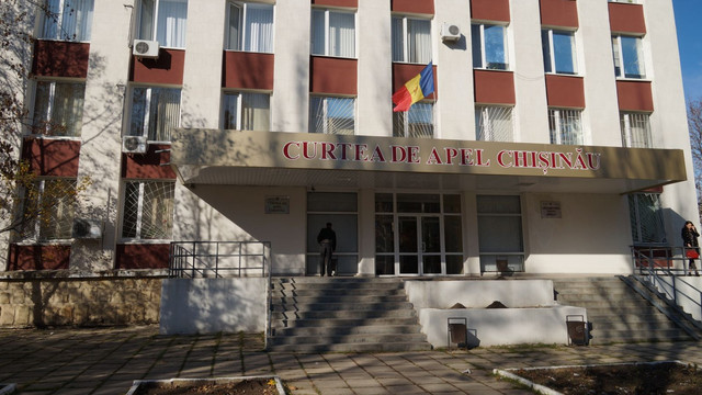 A doua alertă cu bombă. Oamenii legii au fost din nou anunțați că sediul Curții de Apel Chișinău ar fi minat