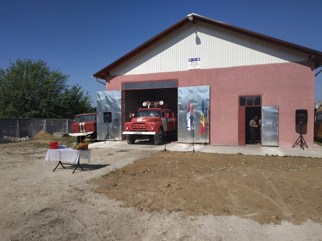 La Hâncești localnici voluntari vor deveni pompieri și salvatori profesioniști