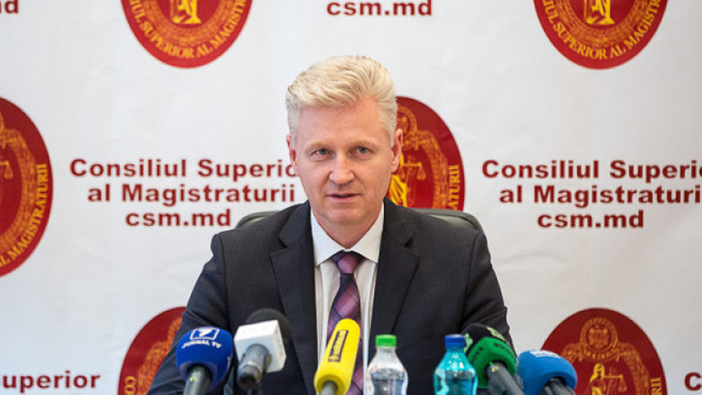 Victor Micu despre demisia sa: CSM a luat o decizie pripită și poate influențată
