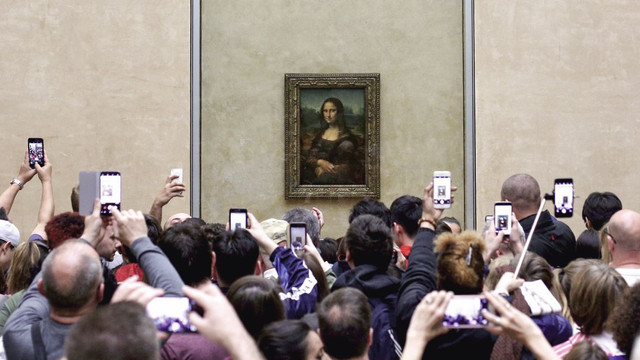 „Mona Lisa”, faimoasa pictură de la Luvru, va fi mutată din Salle des États