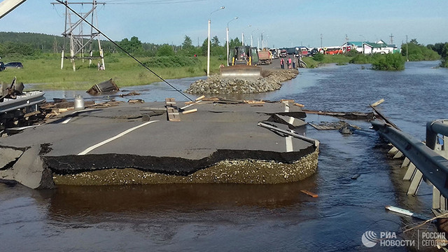 Inundații în Siberia | Bilanțul a crescut la 18 morți și 13 dispăruți