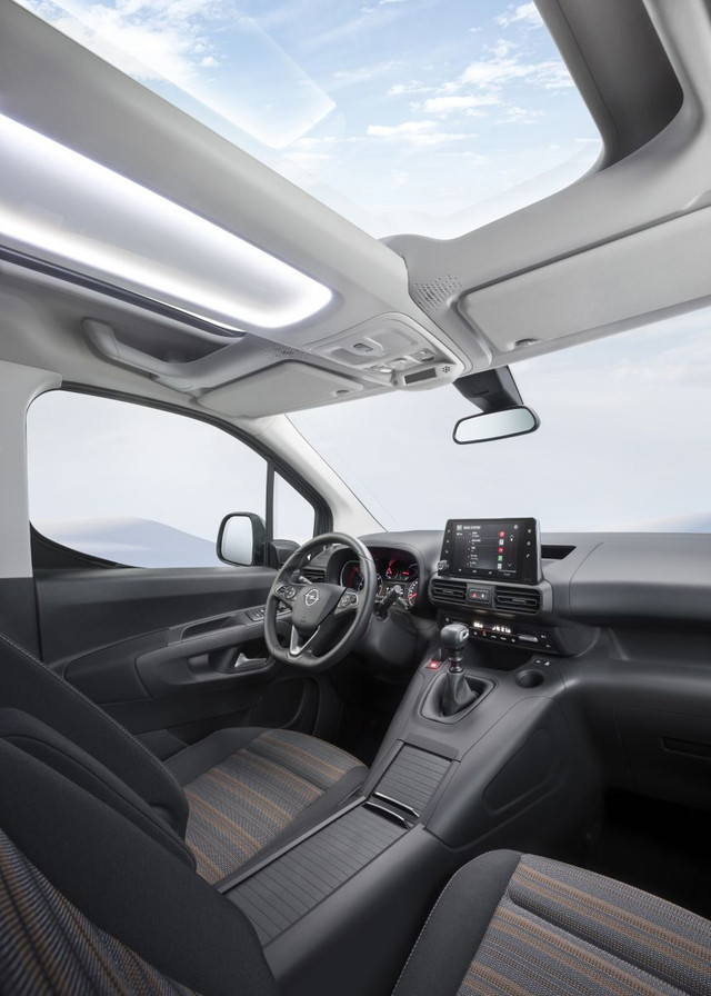 AUTO | Opel aduce inovații pe modelul de familie Combo Life, prezent și pe piața din România