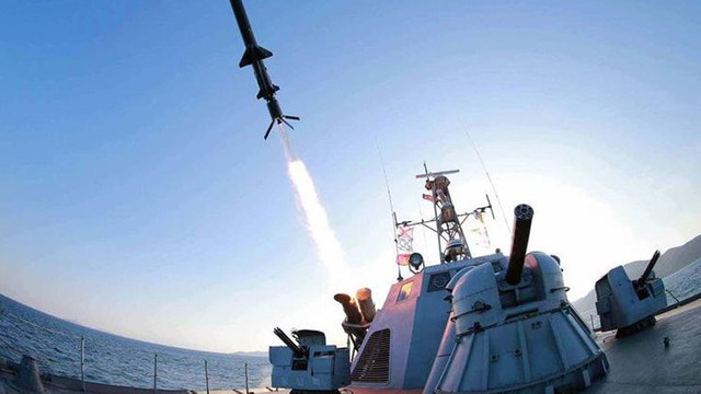 Coreea de Nord a lansat mai multe proiectile neidentificate, probabil rachete balistice, care s-au prăbușit în mare