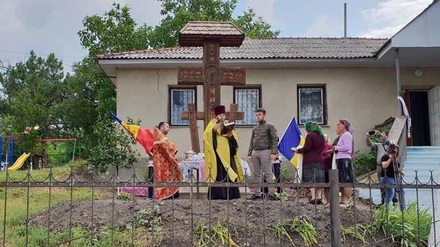 O Troiță Ostășească din perioada eliberării Basarabiei a fost restaurată și inaugurată la Iurceni (FOTO)