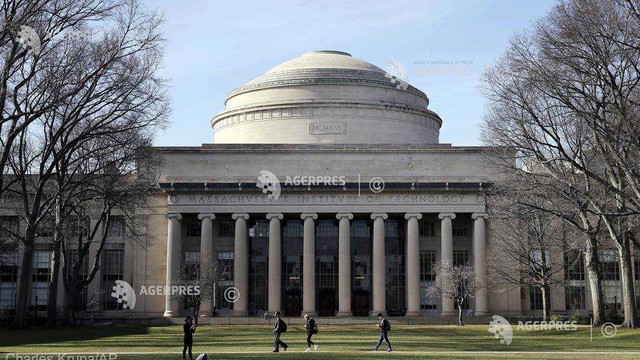 SUA - Un responsabil din cadrul MIT și-a anunțat demisia ca urmare a legăturilor instituției cu Jeffrey Epstein