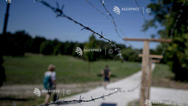 Slovenia ridică un nou segment de gard la frontiera cu Croația împotriva migranților