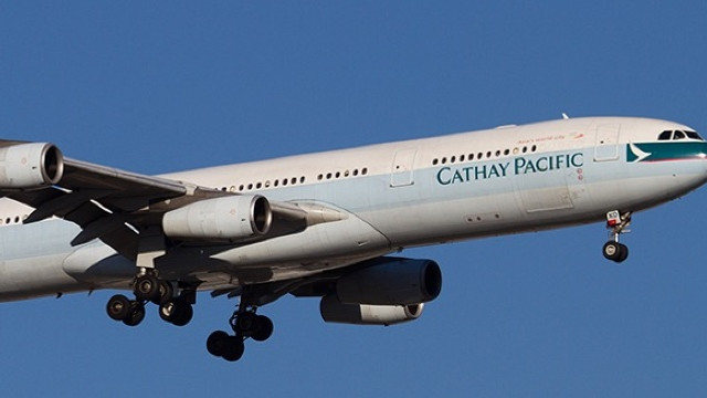Directorul executiv al companiei aeriene Cathay Pacific a demisionat