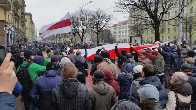 Deputat rus vrea ca participanții la proteste neautorizate să fie amendați cu aproape 14.000 de euro