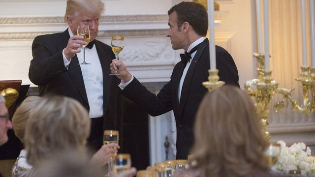 Trump amenință că SUA că va impozita vinul francez dacă intră în vigoare taxa digitală