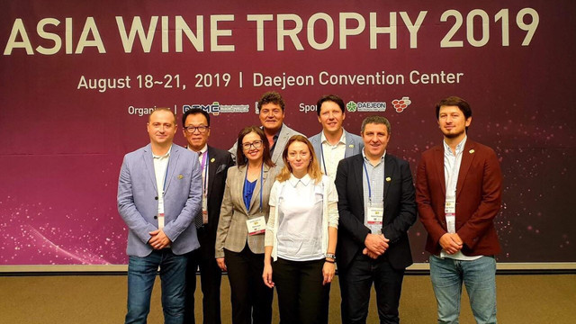 Record de medalii pentru vinurile din R.Moldova la concursul Asia Wine Trophy 2019 