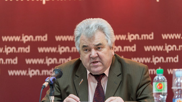 Anatol Plugaru: O parte din deputații care pledau pentru independență au amenințat că nu semnează declarația fără limba română