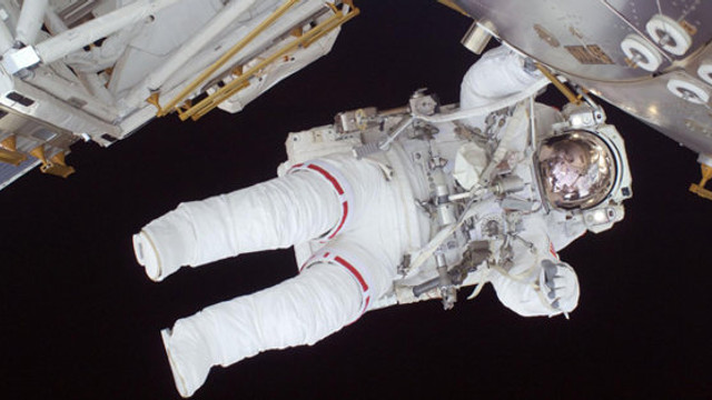 NASA investighează o primă posibilă infracțiune, care ar fi fost săvârșita de o astronaută în spațiu