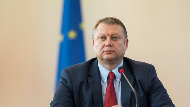 Vadim Brânzan va solicita discutarea în Consiliul Suprem de Securitate concesionarea Aeroportului Chișinău