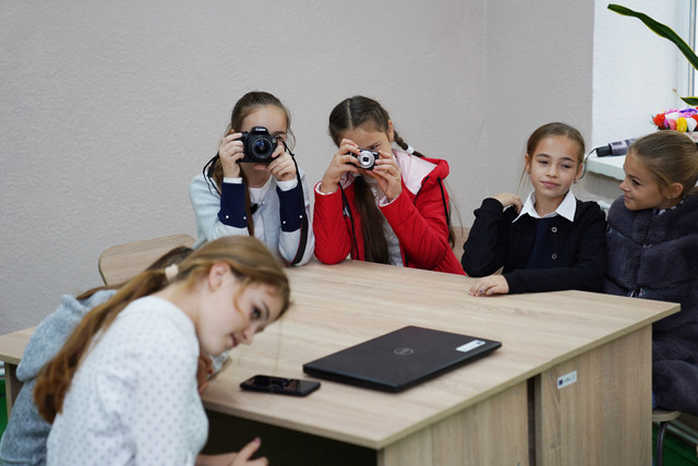 FOTO | Elevii de la Sărata Veche își vor forma competențe pentru o viitoarea carieră, într-un Centru deschis pe bani din UE