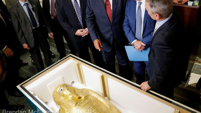SUA au restituit Egiptului un sarcofag furat, aflat în colecția Muzeului Metropolitan de Artă din New York