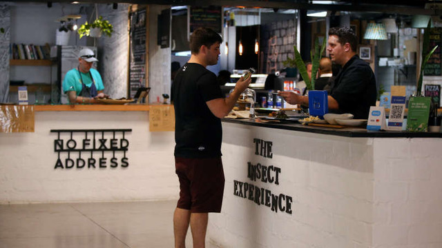 Un restaurant care servește exclusiv preparate din insecte, inaugurat în Cape Town