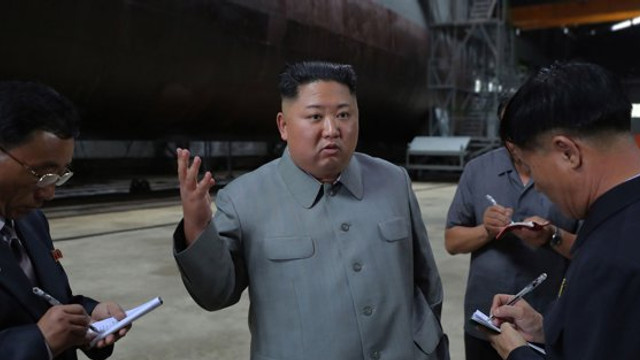 Coreea de Nord stârnește noi discuții: Mai mulți cercetători americani susțin că regimul de la Phenian construiește submarine balistice 