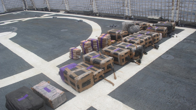 Cinci tone de cocaină confiscate de la bordul unui submarin, anunță autoritățile americane