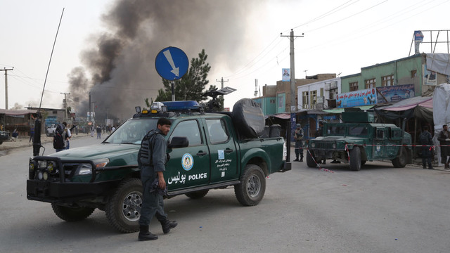 Momentul în care explodează mașina capcană de la Kabul
