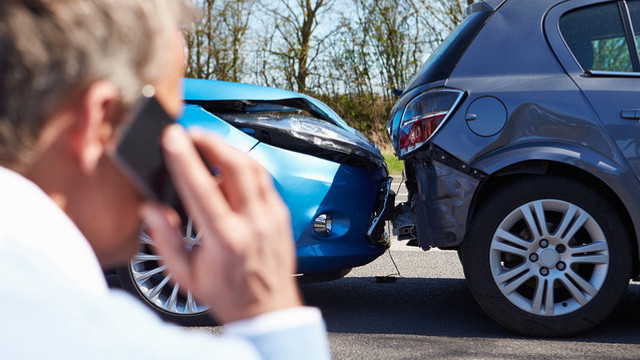 Procedura de constatare amiabilă a accidentelor neînsemnate, fără intervenția poliției, a intrat în vigoare