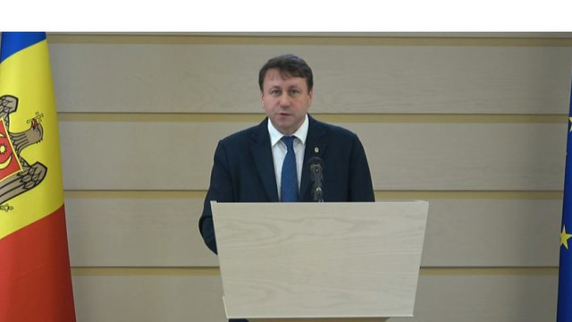 La Parlament au fost prezentate rapoartele preliminare privind concesionarea AIC și privatizarea Air Moldova