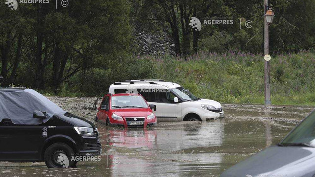 Sudul Franței, afectat de furtuni; mai multe orașe au fost inundate