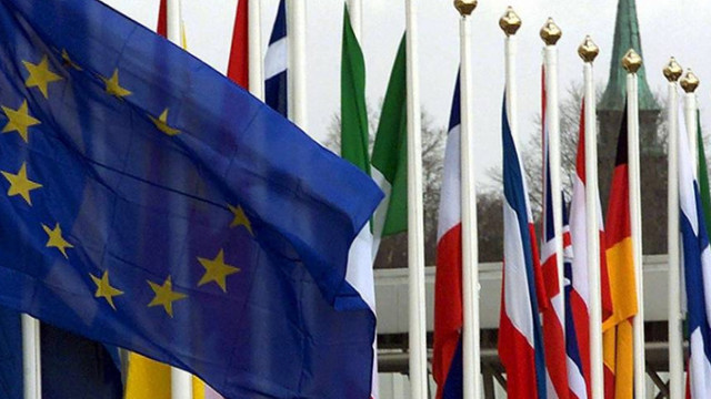 Liderii celor patru țări ale Grupului de la Vișegrad au purtat și separat consultări la Bruxelles, înaintea Summitului UE