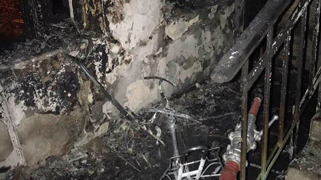 Cinci oameni au suferit arsuri într-un incendiu pe str. Ion Pelivan