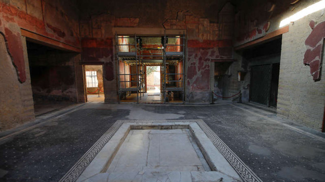 O casă din Roma Antică a fost redeschisă în Herculaneum, după 36 de ani
