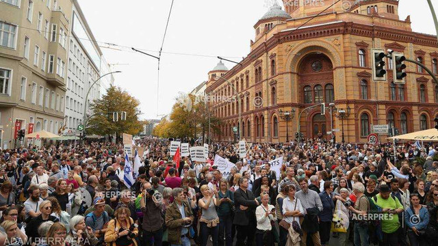 Germania: Mii de persoane la un miting la Berlin împotriva antisemitismului și violenței de extremă dreapta după atacul de la Halle