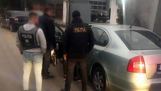 Membri ai organizației criminale „Chitaeț”, plasați în arest